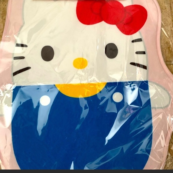 NEW From Japan RARE Kawaii ❤️ Sanrio Hello Kitty X Potetan Floor Mat💙 - Picture 3 of 9